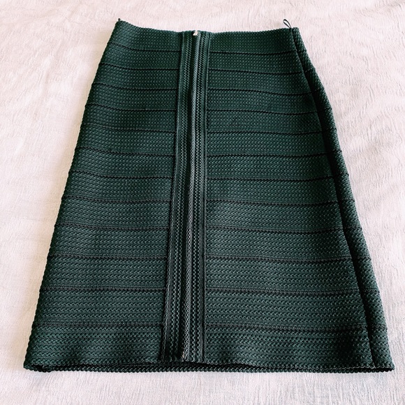 NEW! Zara Black High Waisted Zipper Pencil Skirt - Picture 7 of 16